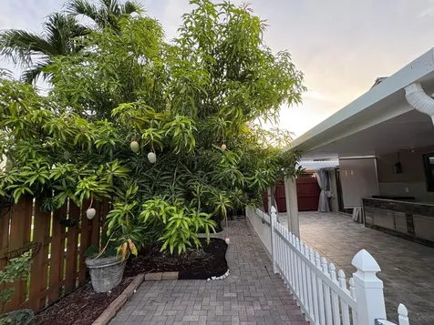14776 SW 138th Terrace Miami FL 33196