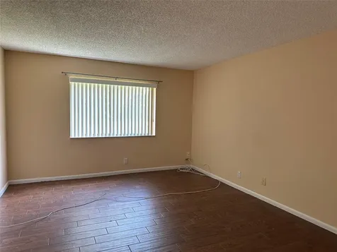 310 Racquet Club Road Weston FL 33326