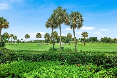 61 St George Place Palm Beach Gardens FL 33418