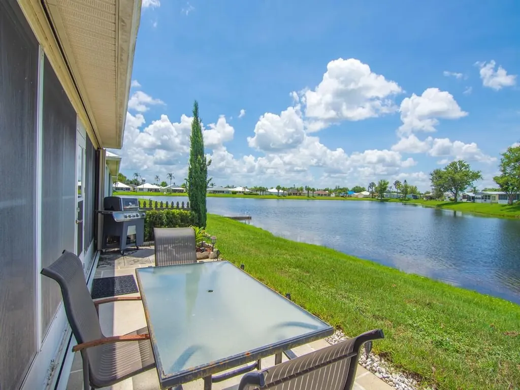 6704 Picante Circle Fort Pierce FL 34951