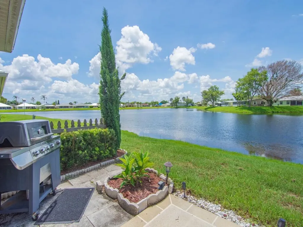 6704 Picante Circle Fort Pierce FL 34951