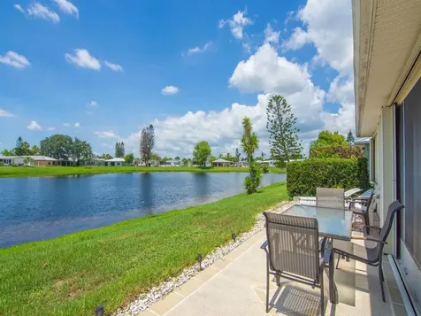 6704 Picante Circle Fort Pierce FL 34951