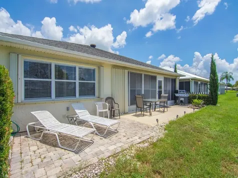 6704 Picante Circle Fort Pierce FL 34951