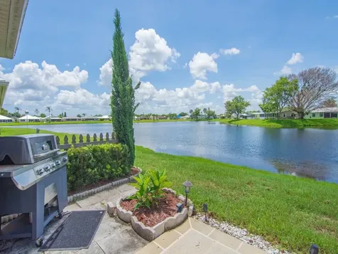 6704 Picante Circle Fort Pierce FL 34951