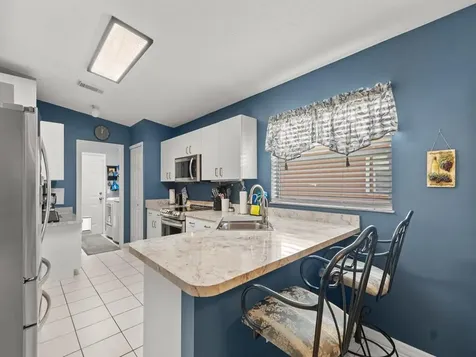 6704 Picante Circle Fort Pierce FL 34951