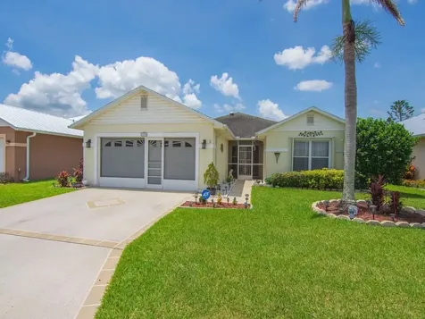 6704 Picante Circle Fort Pierce FL 34951