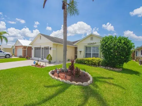 6704 Picante Circle Fort Pierce FL 34951