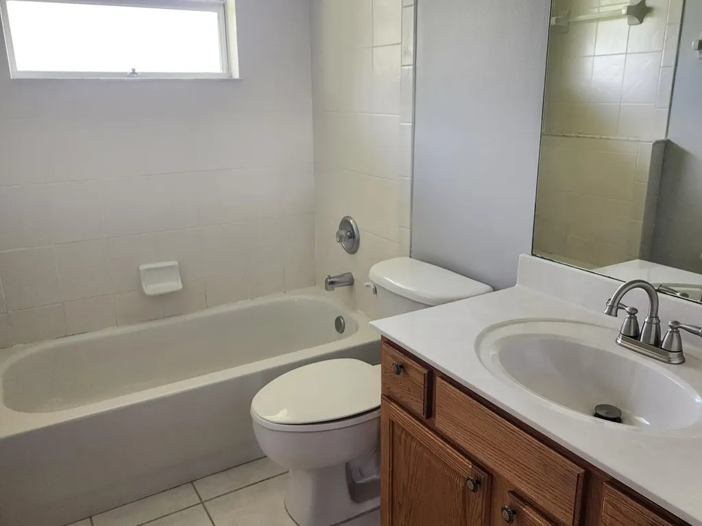425 SW Mccomb Avenue Port St Lucie FL 34953