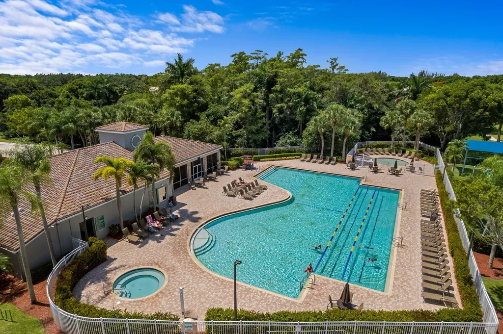 6550 Columbia Avenue Lake Worth FL 33467