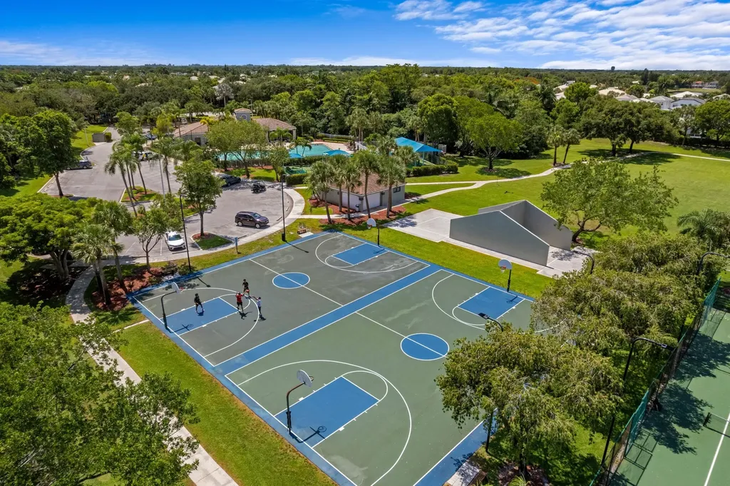 6550 Columbia Avenue Lake Worth FL 33467