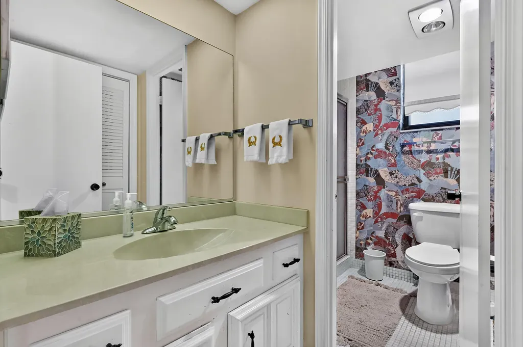 5188 Woodland Lakes Drive Palm Beach Gardens FL 33418