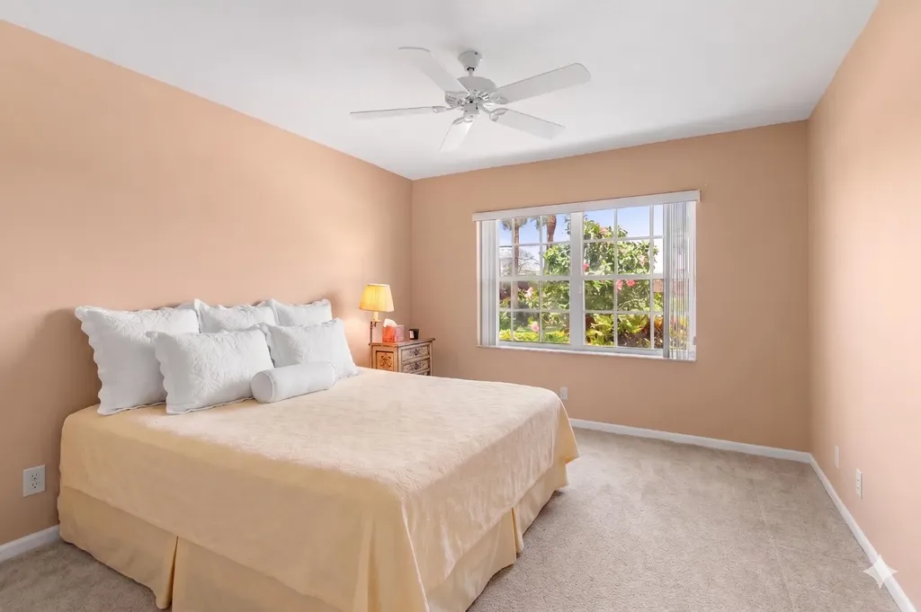 6563 Kings Creek Terrace Boynton Beach FL 33437