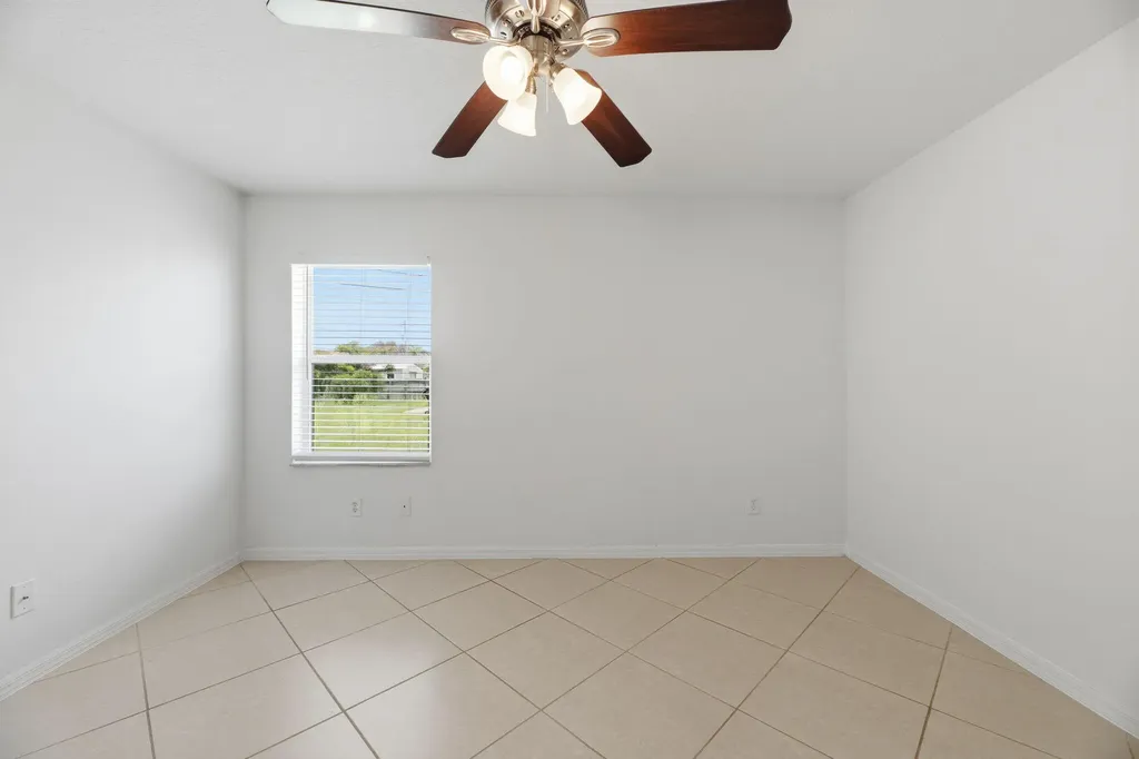 1118 SW Del Rio Boulevard Port St Lucie FL 34953