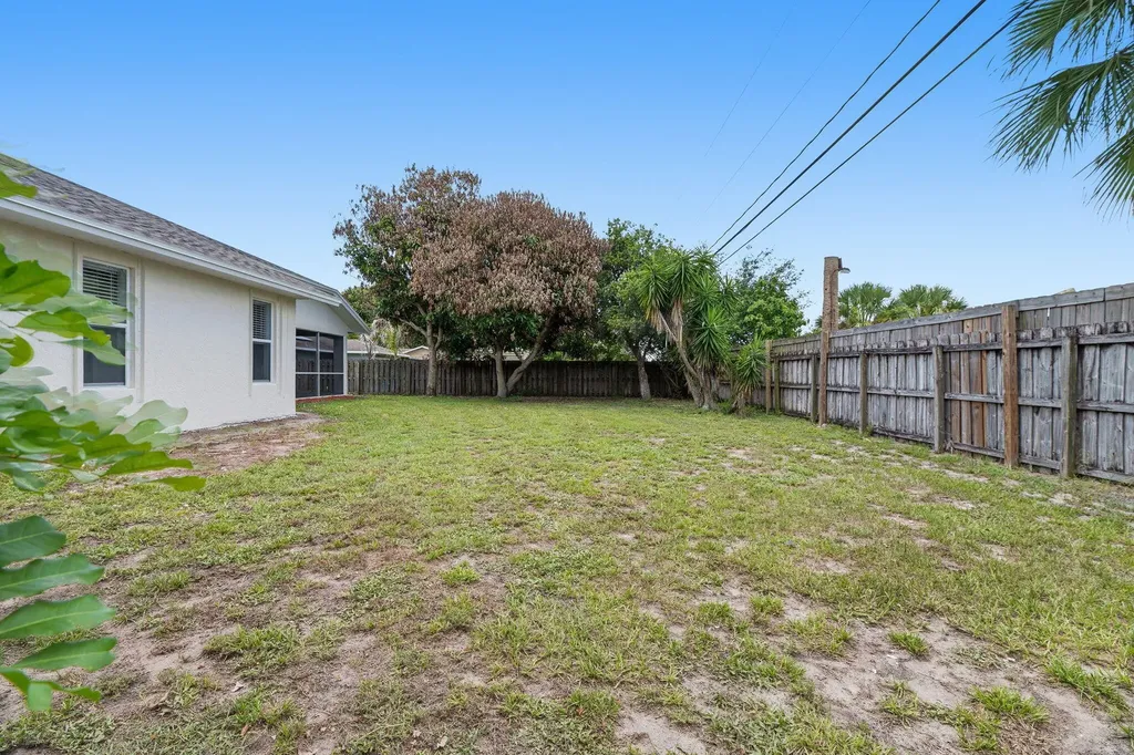 1118 SW Del Rio Boulevard Port St Lucie FL 34953
