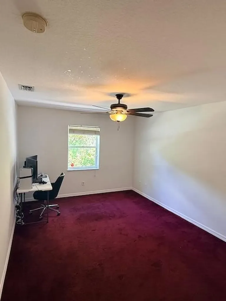3283 SE West Snow Road Port St Lucie FL 34984