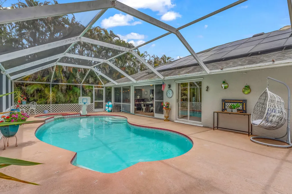 3283 SE West Snow Road Port St Lucie FL 34984