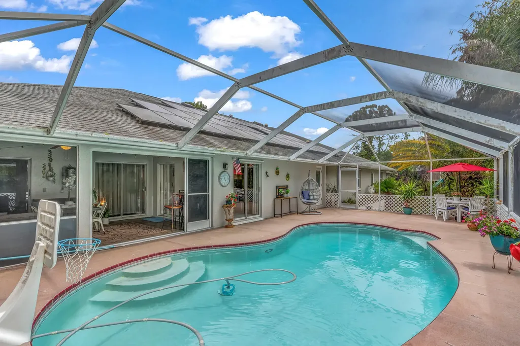 3283 SE West Snow Road Port St Lucie FL 34984