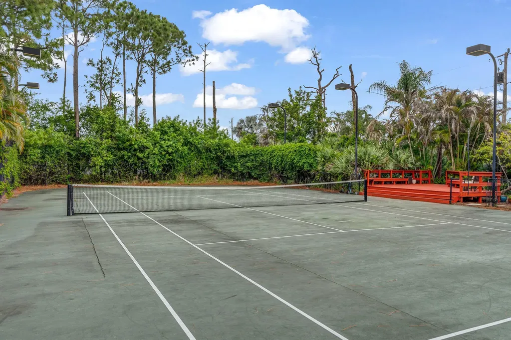 3283 SE West Snow Road Port St Lucie FL 34984