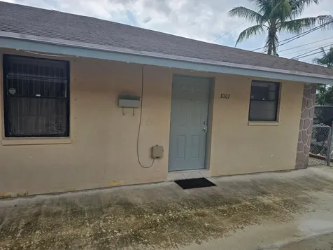 1005 Green Street West Palm Beach FL 33405