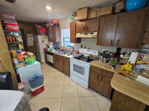 1005 Green Street West Palm Beach FL 33405