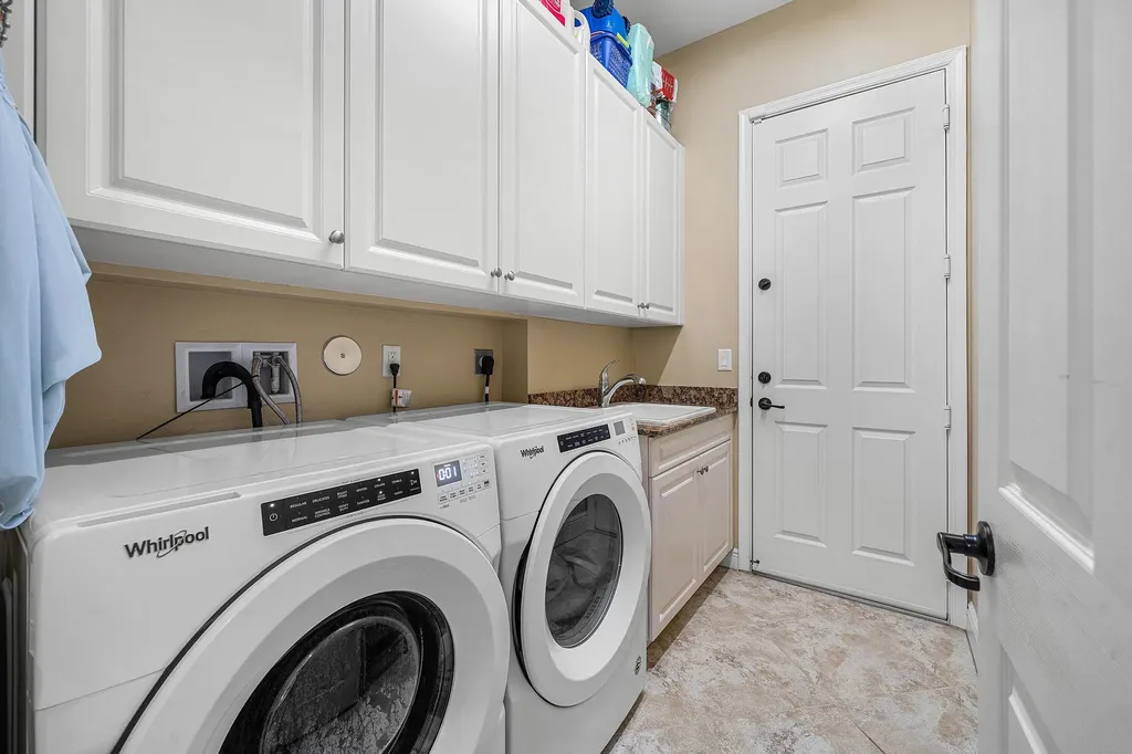 6304 Vireo Court Lake Worth FL 33463
