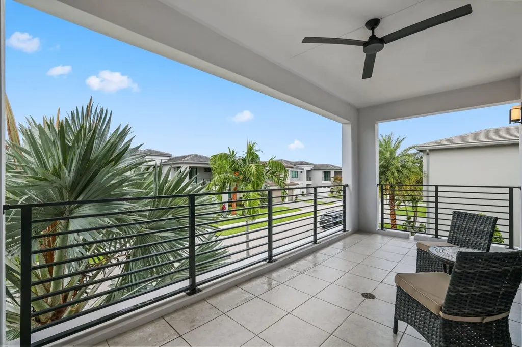 17092 Five Waters Avenue Boca Raton FL 33496