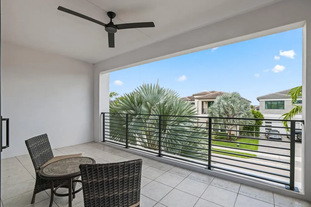 17092 Five Waters Avenue Boca Raton FL 33496