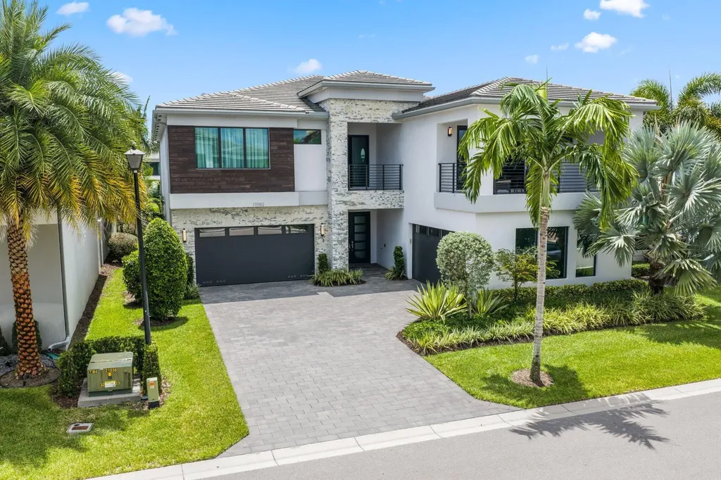 17092 Five Waters Avenue Boca Raton FL 33496