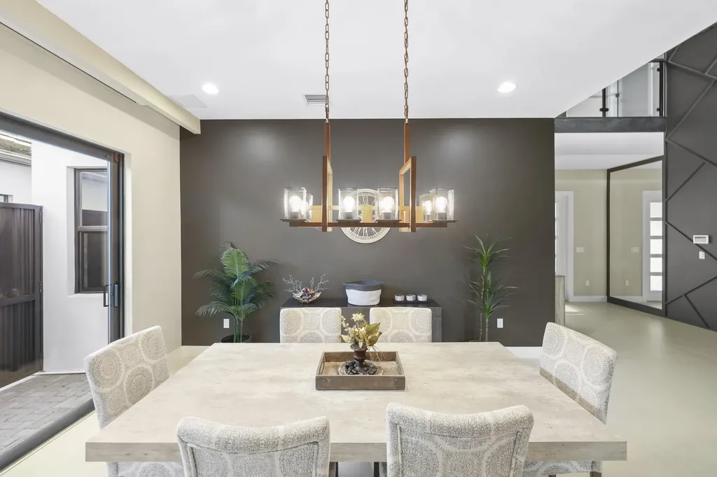 17092 Five Waters Avenue Boca Raton FL 33496