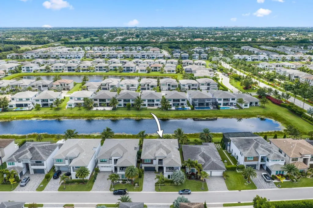 17092 Five Waters Avenue Boca Raton FL 33496