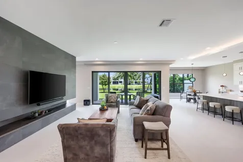 17092 Five Waters Avenue Boca Raton FL 33496