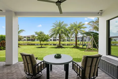 17092 Five Waters Avenue Boca Raton FL 33496