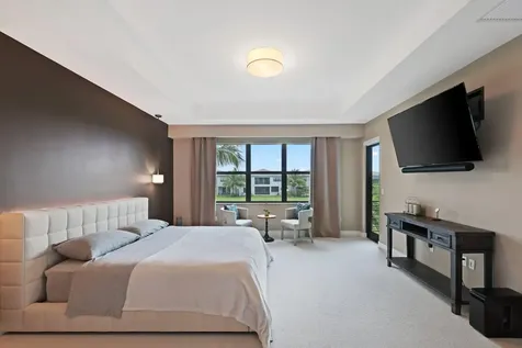 17092 Five Waters Avenue Boca Raton FL 33496