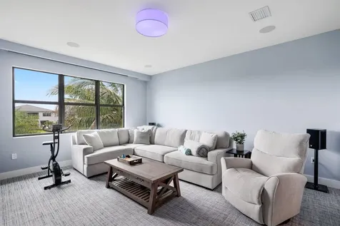 17092 Five Waters Avenue Boca Raton FL 33496