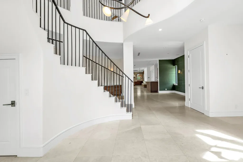 2300 NE 34th Court Lighthouse Point FL 33064