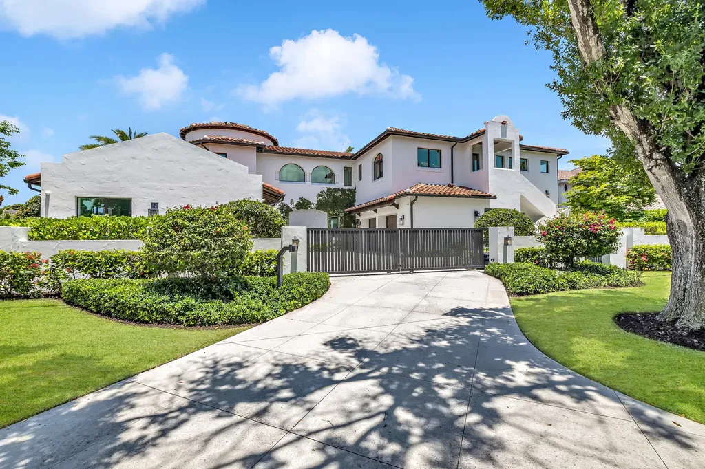 2300 NE 34th Court Lighthouse Point FL 33064