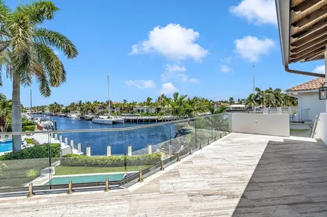 2300 NE 34th Court Lighthouse Point FL 33064