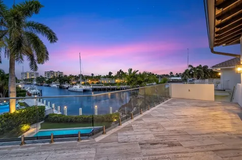 2300 NE 34th Court Lighthouse Point FL 33064