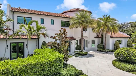 2300 NE 34th Court Lighthouse Point FL 33064