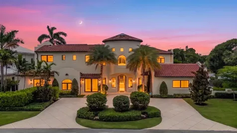 2300 NE 34th Court Lighthouse Point FL 33064