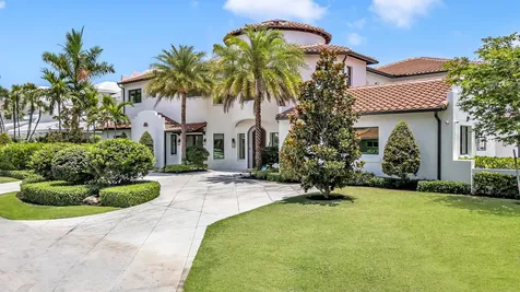 2300 NE 34th Court Lighthouse Point FL 33064
