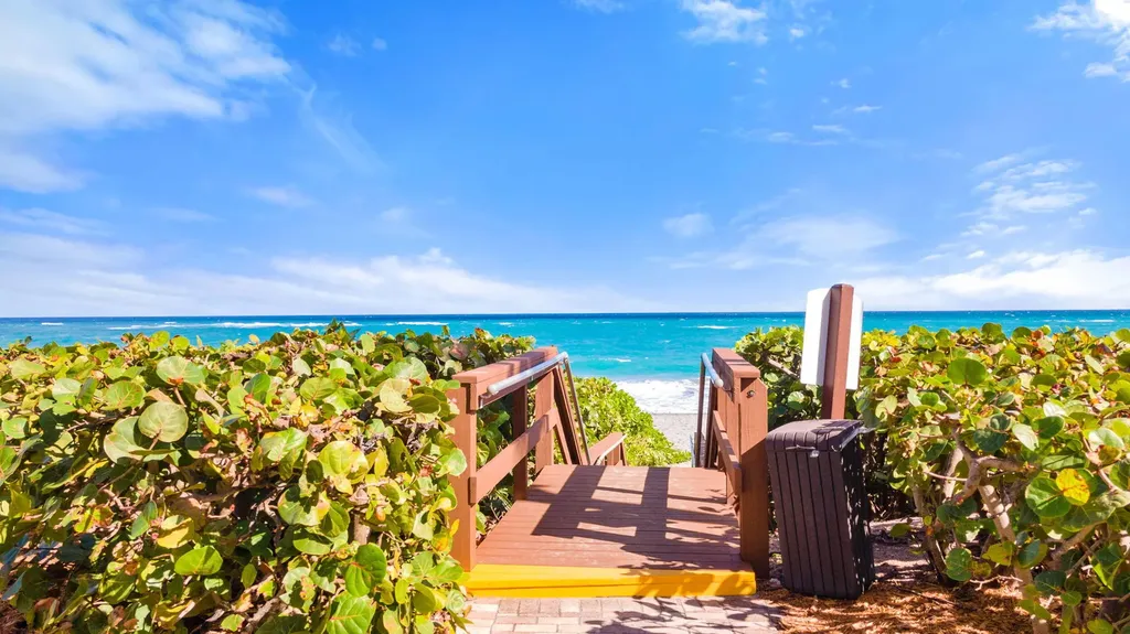 400 Ocean Trail Way Jupiter FL 33477