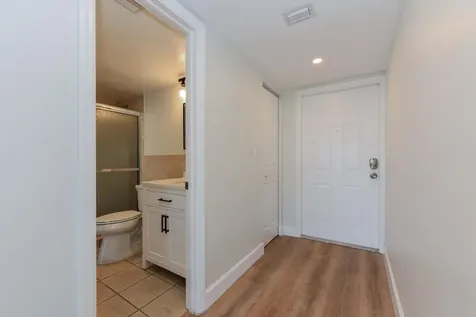 1605 S Us Highway 1 Jupiter FL 33477