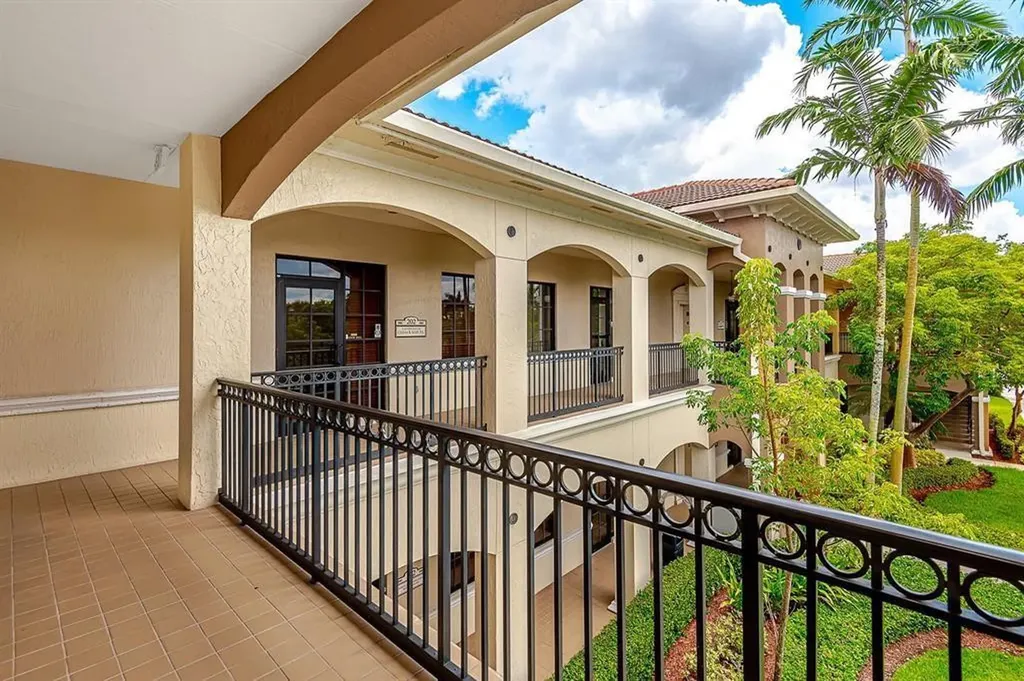 7301 Wiles Road Coral Springs FL 33067