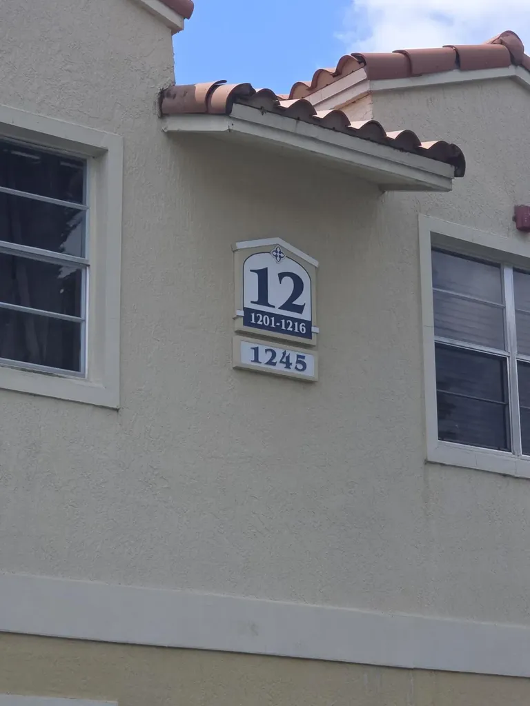 1245 SW 46th Avenue Pompano Beach FL 33069