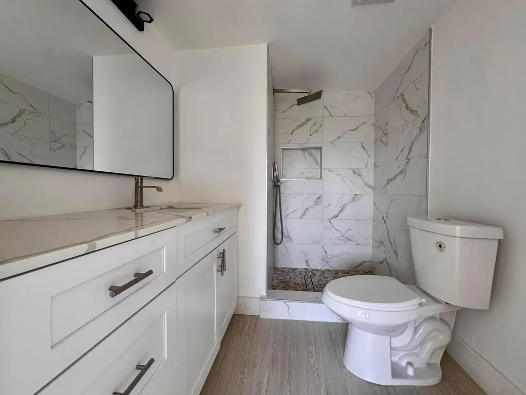 2831 E Sunrise Lakes Drive E Sunrise FL 33322