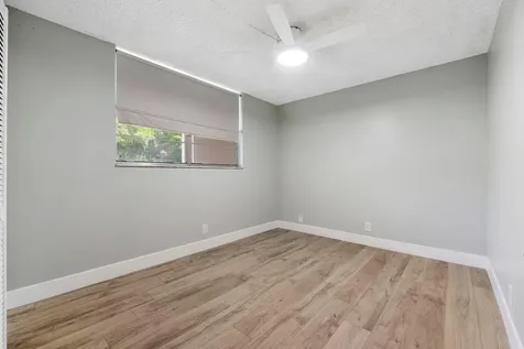 9450 Poinciana Place Davie FL 33324