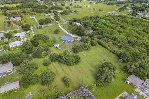 4800 Christensen Road Fort Pierce FL 34981