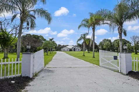 4800 Christensen Road Fort Pierce FL 34981