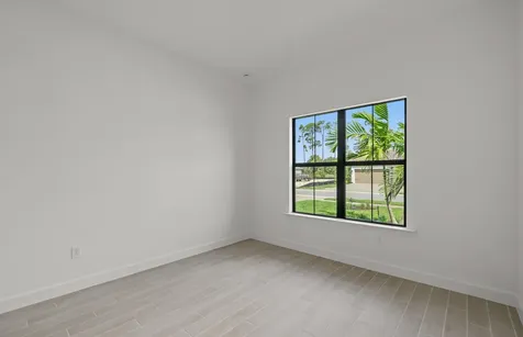 1992 Don Benito Way Naples FL 34120